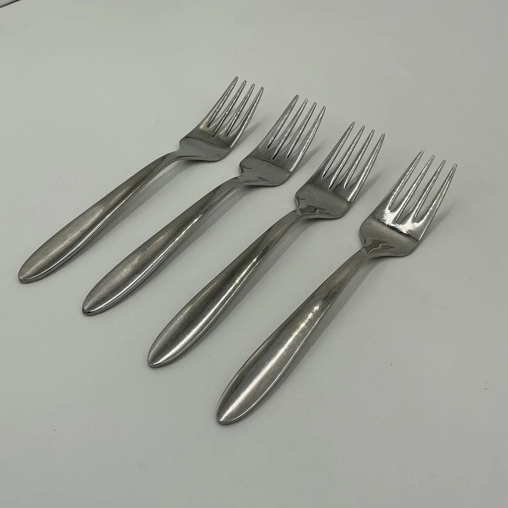 Oneida 18/0 Stainless Steel Salad Forks Set of 4 Polished Rounded Handle 6.75